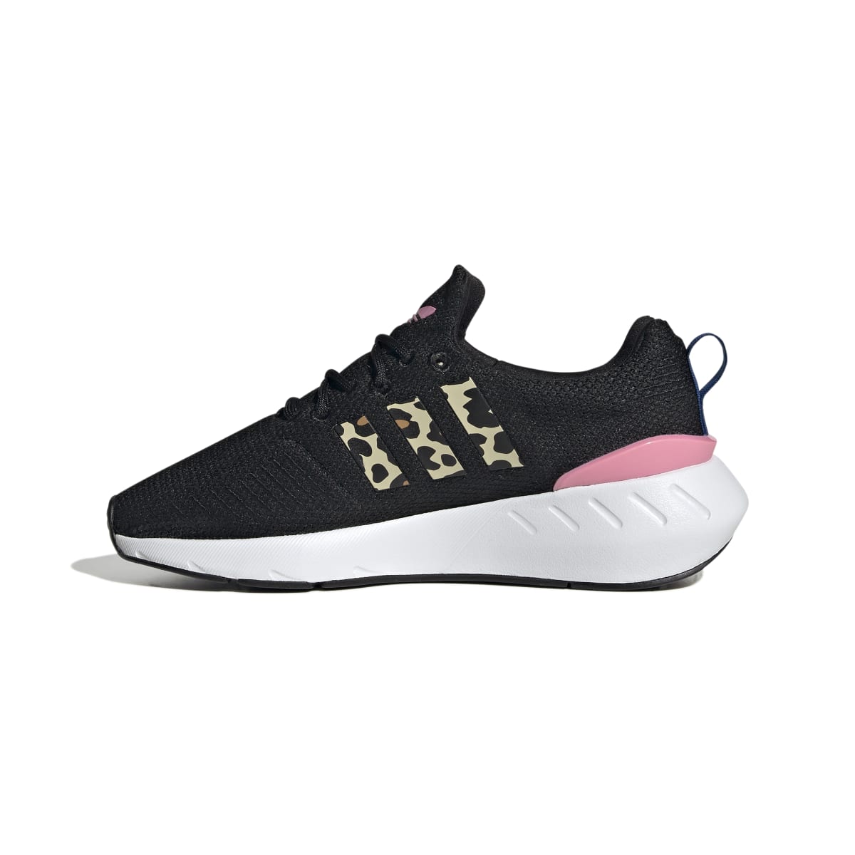 Women's adidas swift outlet run black and pink